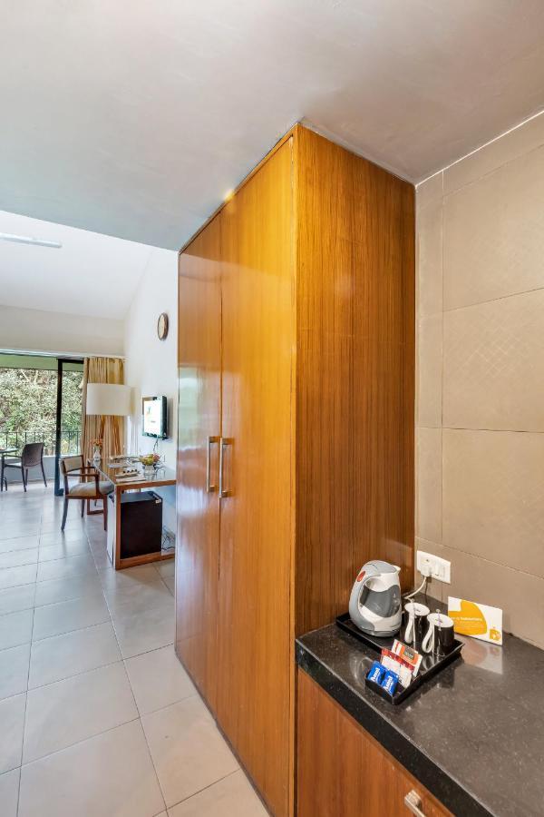 Club Mahindra Corbett Hotell Dhikuli Exteriör bild