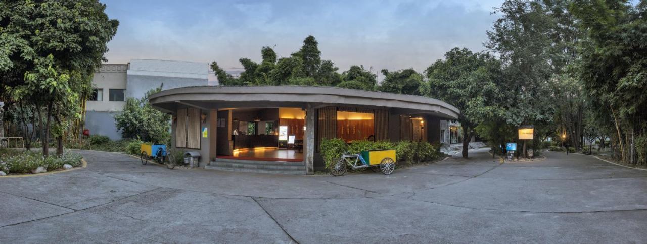 Club Mahindra Corbett Hotell Dhikuli Exteriör bild