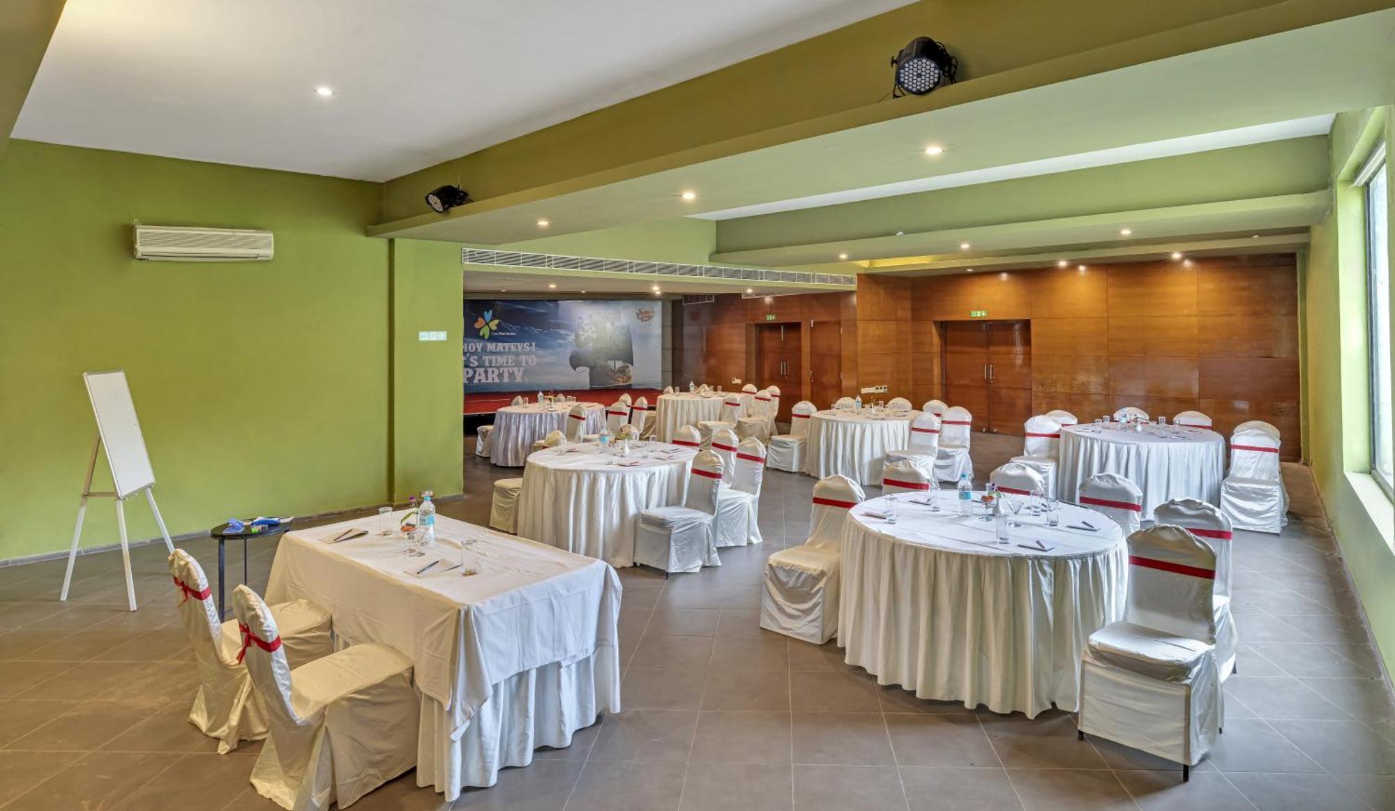 Club Mahindra Corbett Hotell Dhikuli Exteriör bild
